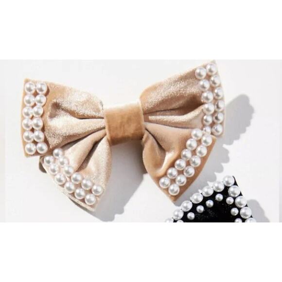 Anthropologie Accessories - Anthropologie Pearl-Embellished Velvet Hair Bows Barrett Clip NWT Cream Preppy